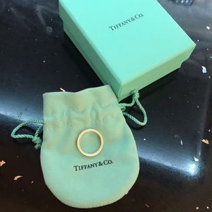 Tiffany & Co. 727 5th Ave. NY 10022 Ring size 7.